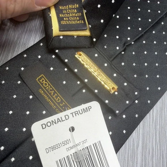 Donald Trump Signature Collection Gold Bar Silk Tie Black Polka Dot